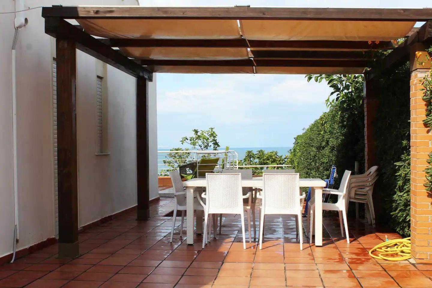 Terrazza Sul Mare Villa Agnone Bagni Eksteriør billede
