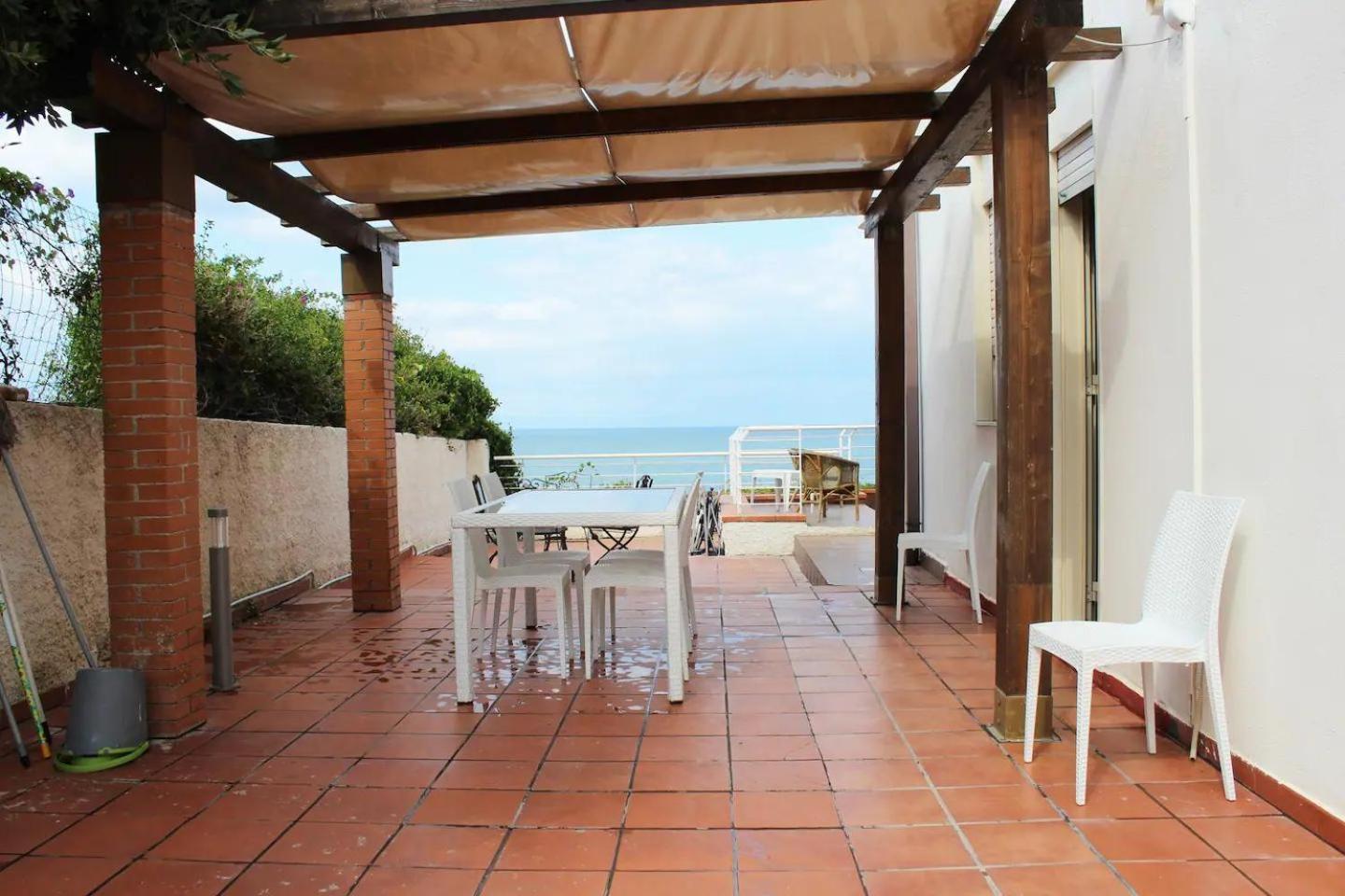 Terrazza Sul Mare Villa Agnone Bagni Eksteriør billede